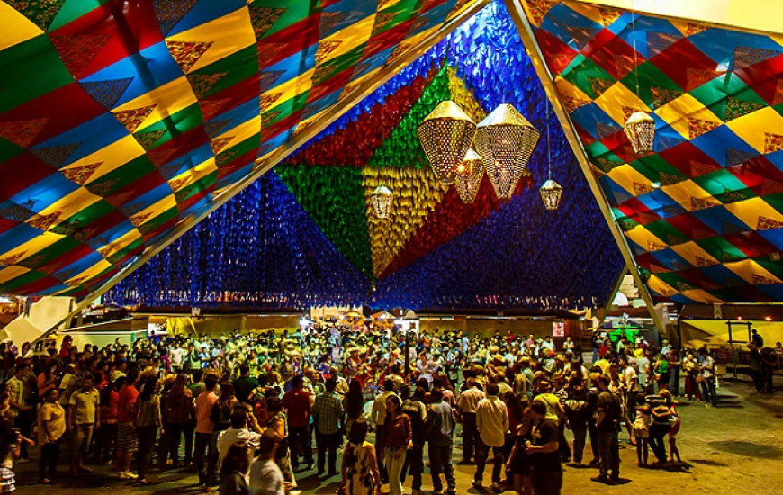 MTur selecionará 5 propostas de destinos turísticos que celebrem os festejos 