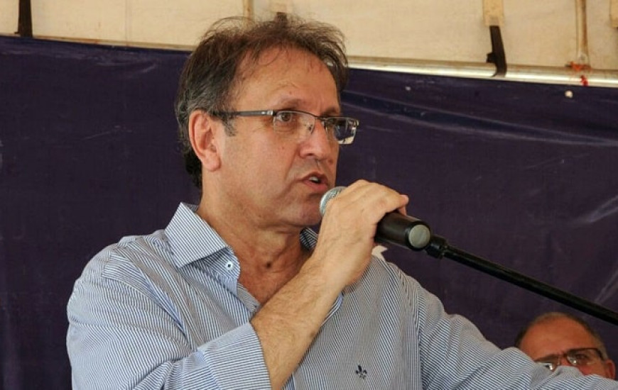 Ex-governador, na condição de presidente, poderá movimentar recursos de fundo.