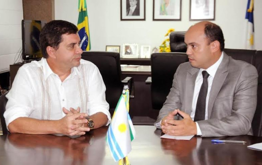 Prefeito e governador em exercício