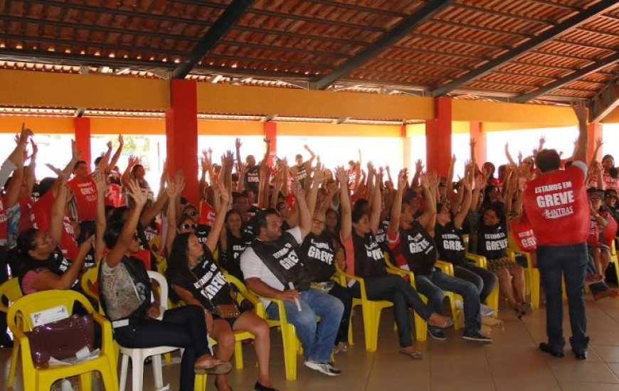 Categoria confirma indicativo de greve