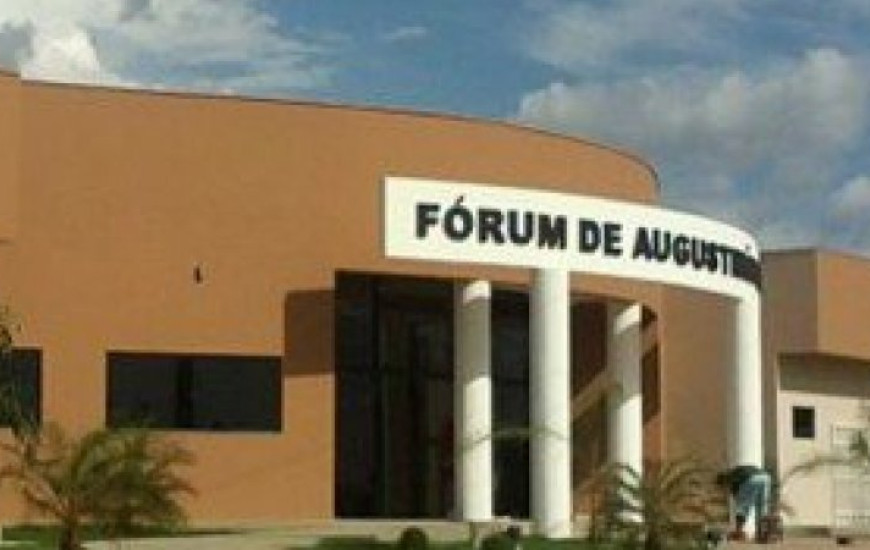 Comarca de Augustinópolis abre processo seletivo