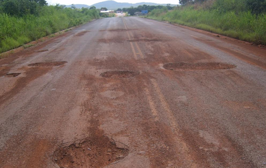 TO-050 em Conceição do Tocantins está em péssimo estado