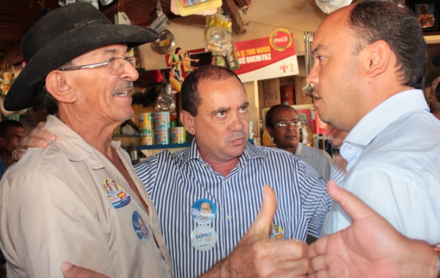 Sandoval Cardoso em Porto Nacional