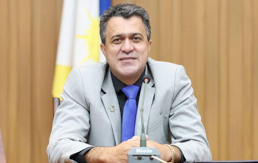 Deputado Luciano Oliveira comemora resultado