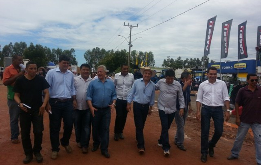 Vereador Hiram Gomes visita Agrotins