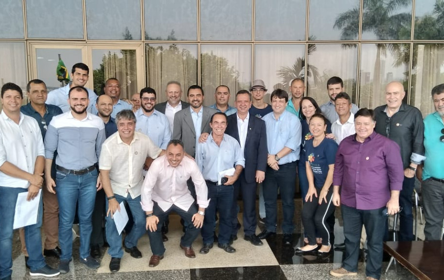 Presidente da AL e representantes de entidades esportivas do TO