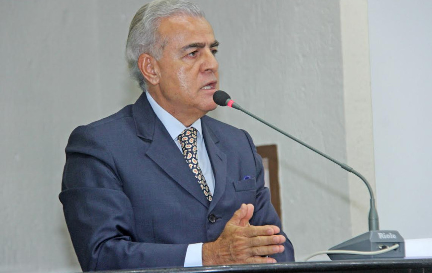 Mourão critica medida de Temer