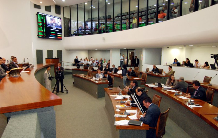 Audiência pública discute direitos LGBT