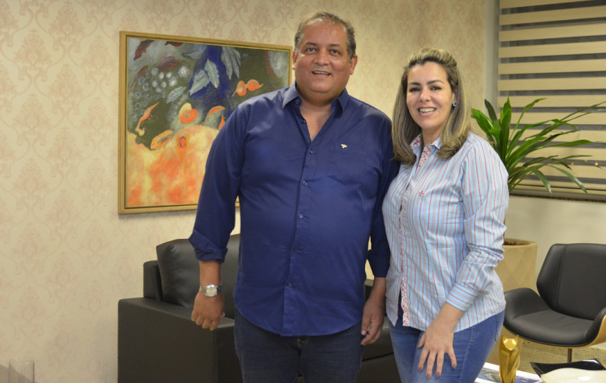 Aliado da prefeita, Gomes tem nome ventilado para sucedê-la