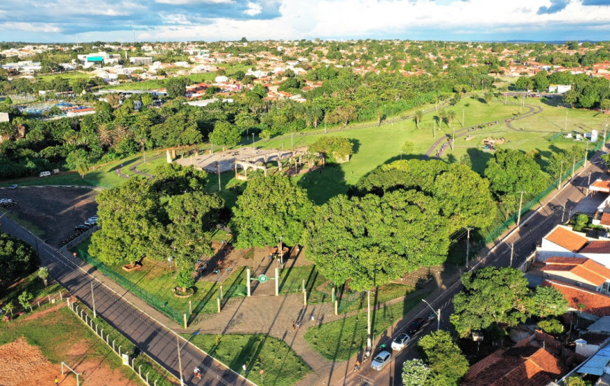 Parques, praças e academias ao ar livre podem funcionar até 21 horas