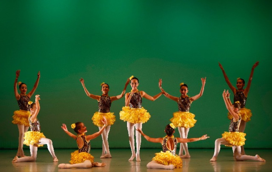 O projeto atende cerca de 400 estudantes da Capital