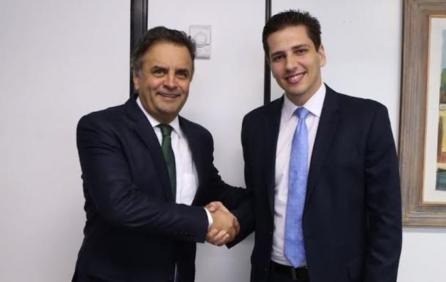 Deputado estadual Olyntho Neto e Aécio Neves