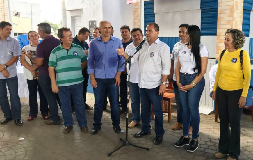 Acompanhado de deputados e lideranças Vicentinho visitou Itaporã nesta quinta