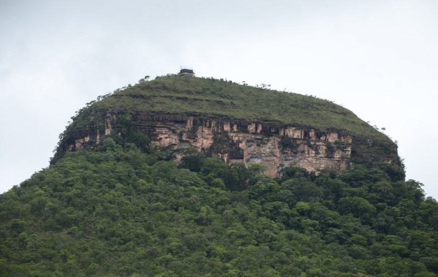 Morro do Chapéu: já é possível ver base do Cristo