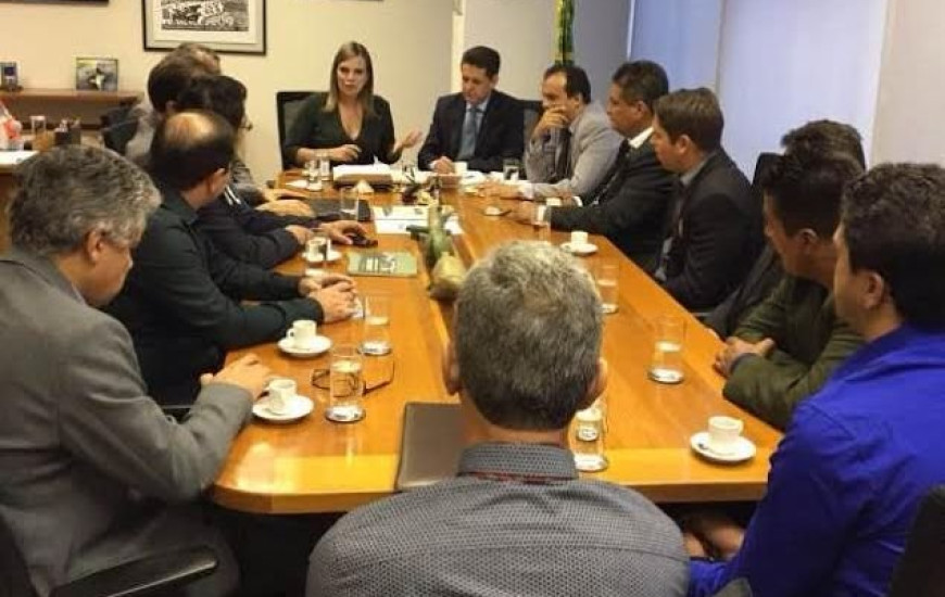 Vice-governadora acompanha prefeitos eleitos