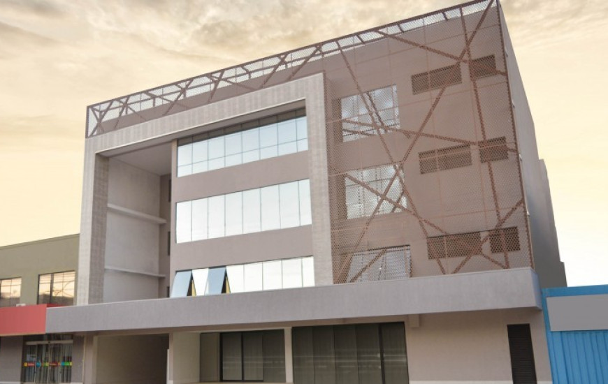 Imóvel está atrás da JK. 