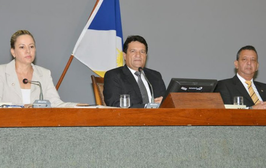 Presidente da AL recebeu o projeto do Executivo