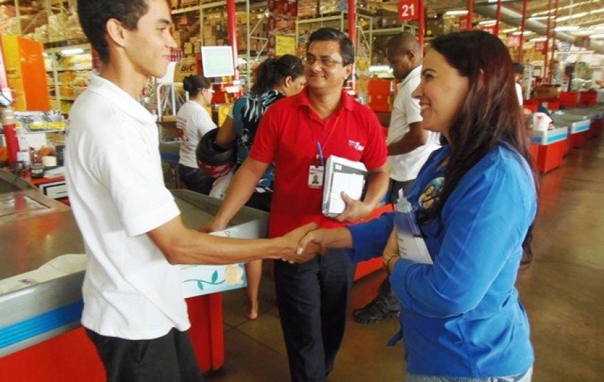 Divina Márcia visita