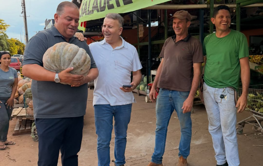 Agenda também incluiu visitas a comerciantes