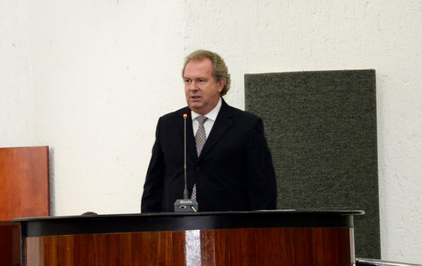 Carlesse também teria dito que doará valor