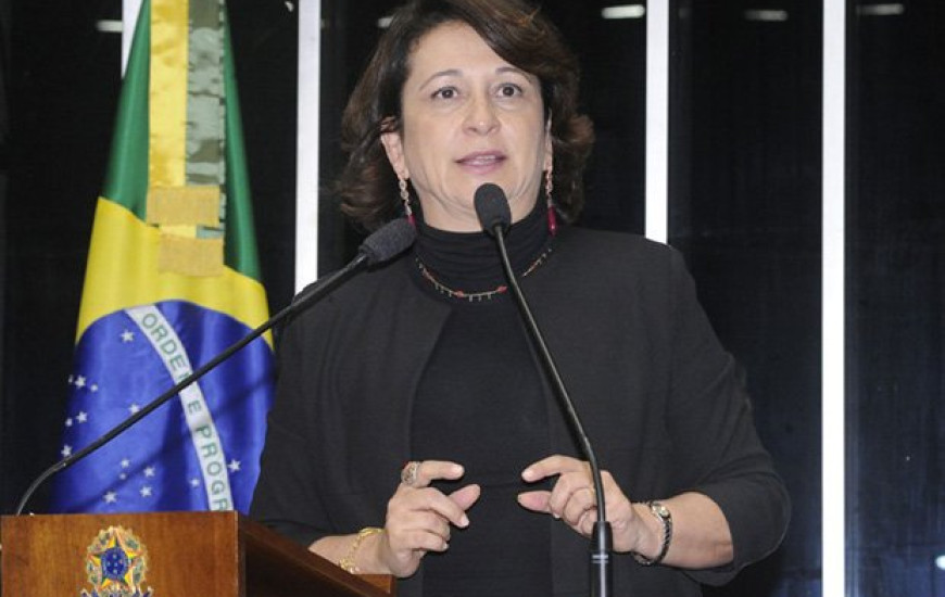 Kátia Abreu: legenda garantida segundo Cunha