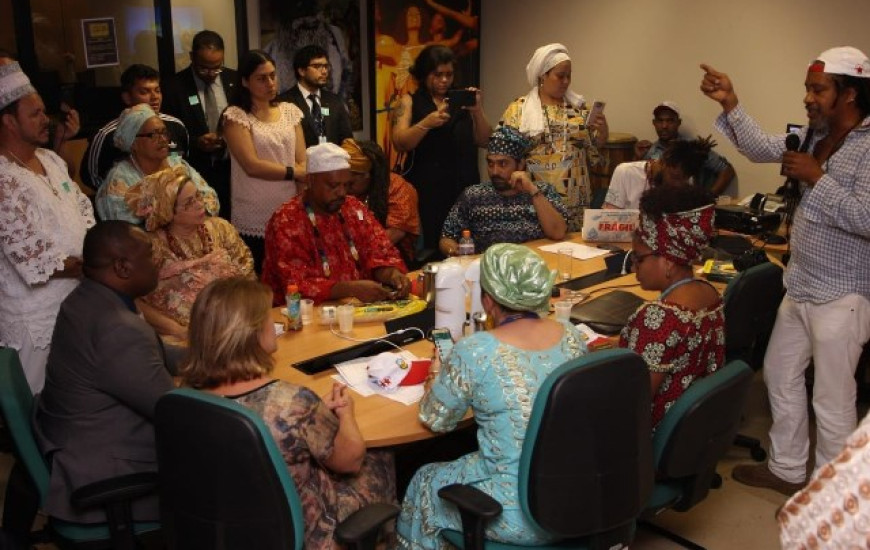 Cerca de 30 pessoas estão acampadas no Minc