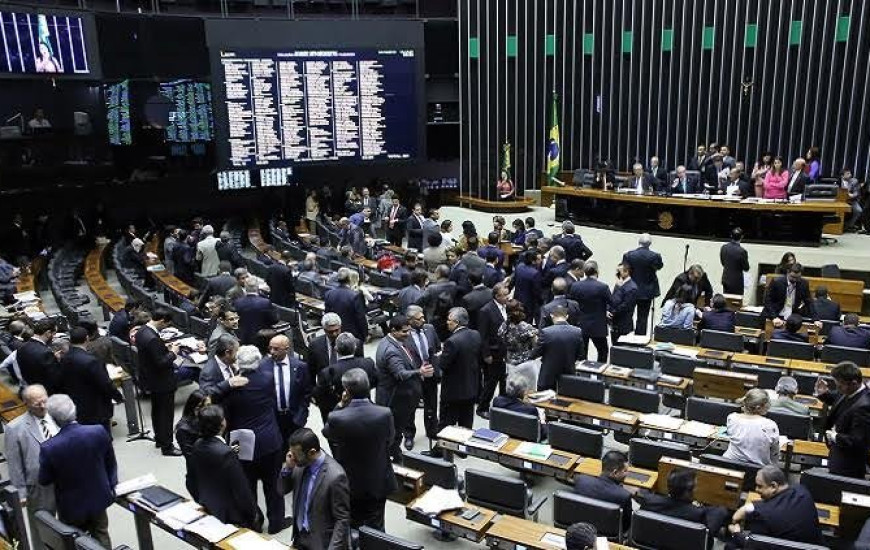 Câmara aprova isenção no visto do Turismo