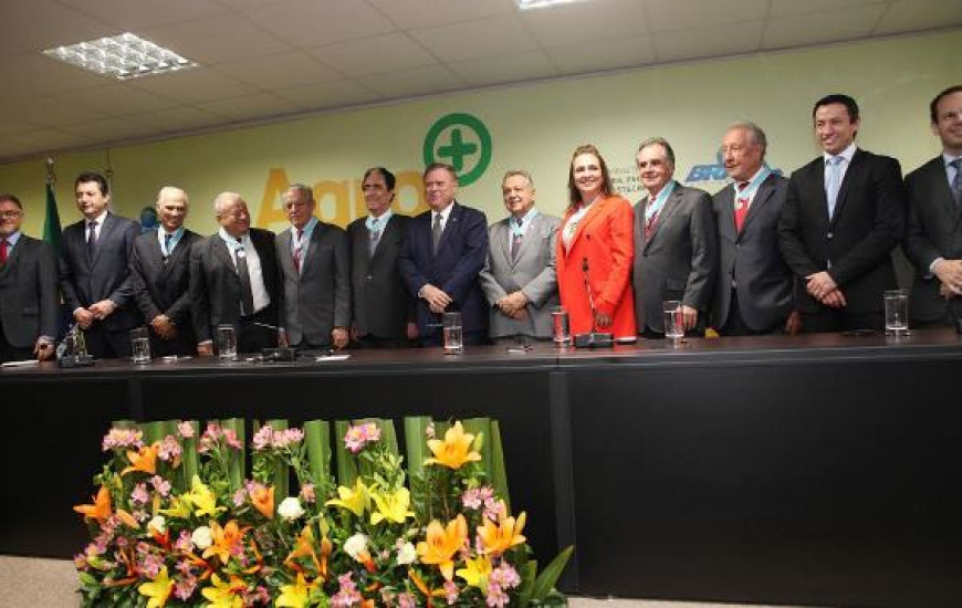 Senadora é convidada a compor conselho de ex-ministros