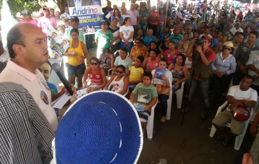 Sandoval visita municípios