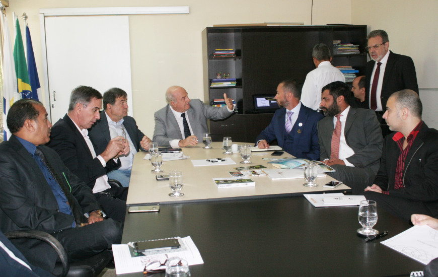 Chiareloto conduziu a reunião.