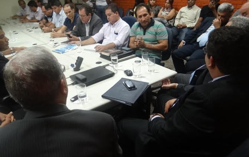 Sintras se reúne mais uma vez com governo