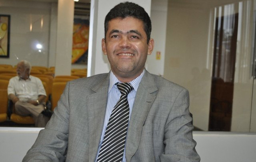 Neris recorreu ao TSE