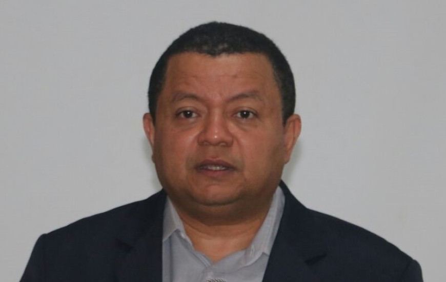 Márlon não poupa críticas ao candidato adversário