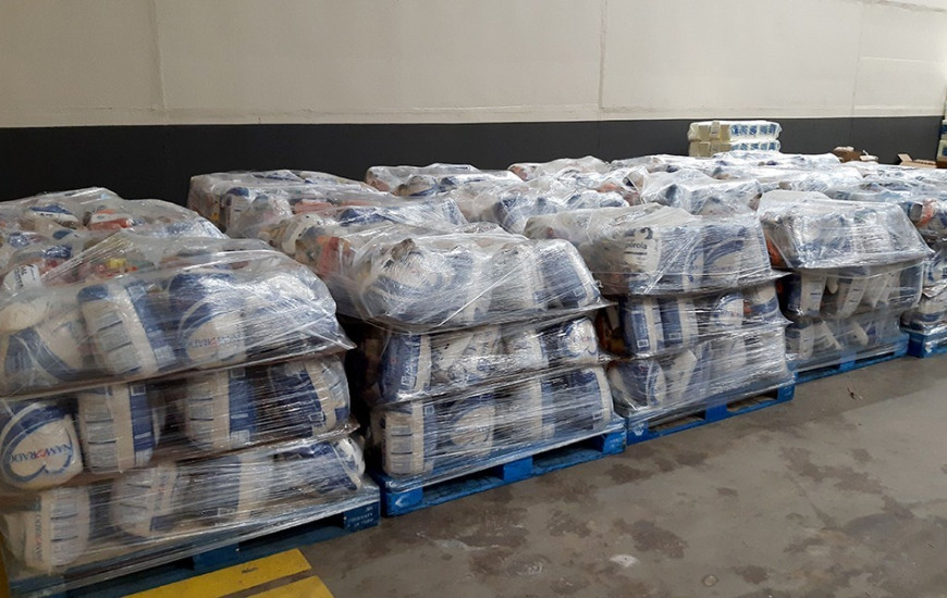 Cestas que serão distribuídas nos municípios