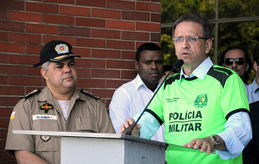 Marcelo Miranda realiza a entrega das chaves das viaturas