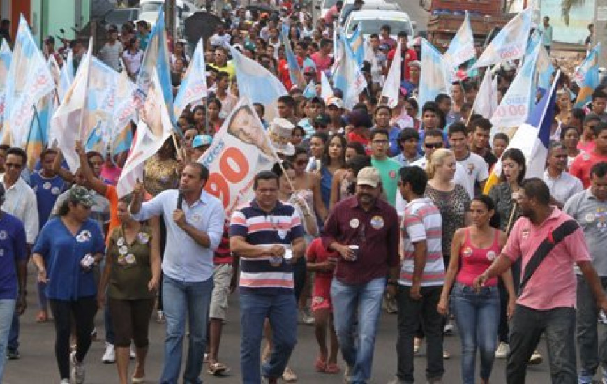 Ataídes Oliveira, candidato a governador