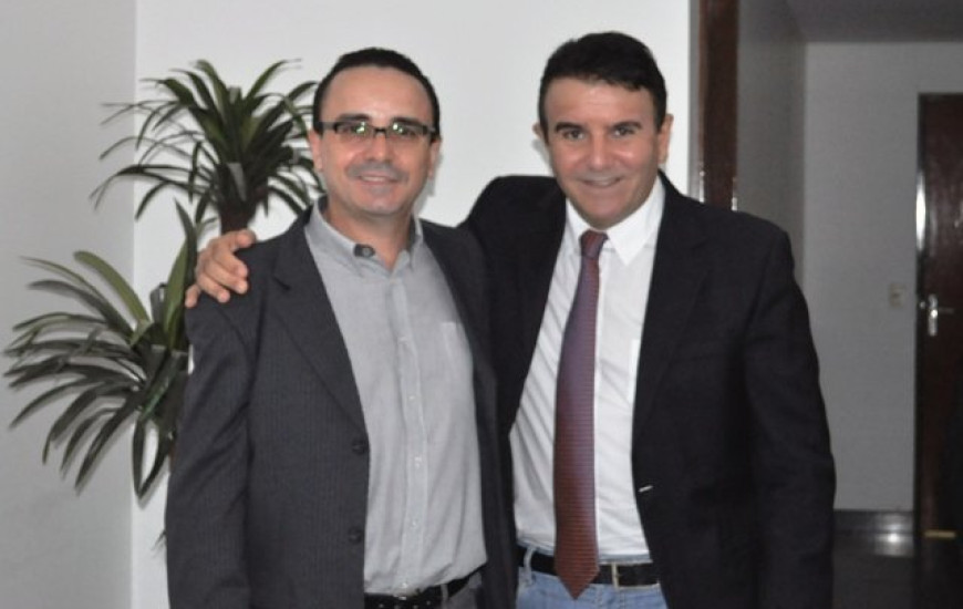 Eduardo Siqueira com o presidente do Sindifiscal