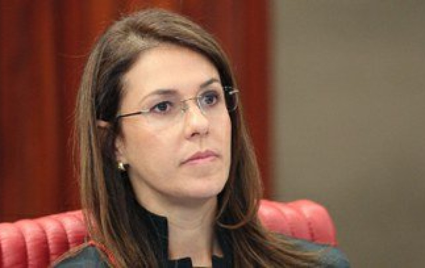 Ministra Luciana Lóssio