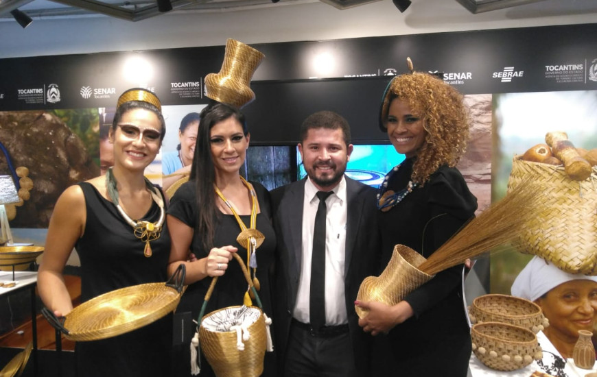 Padre Gleibson participou de exposição em Brasília