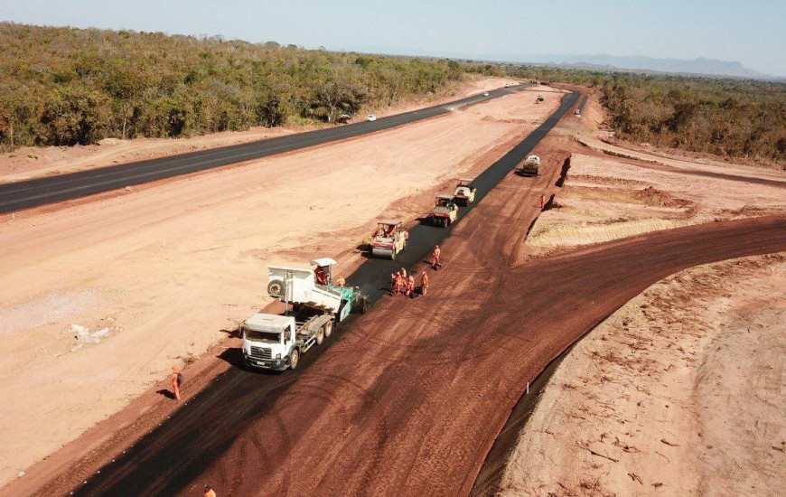 Obras do DNIT na BR 242