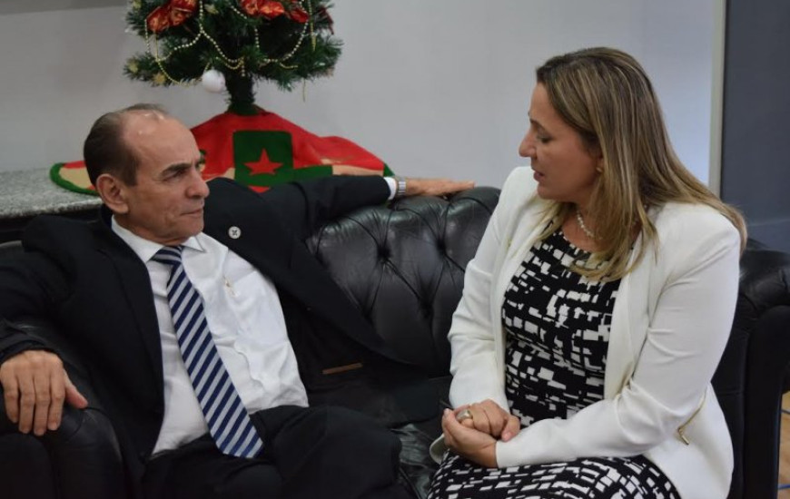 Deputada se reúne com ministro da Saúde