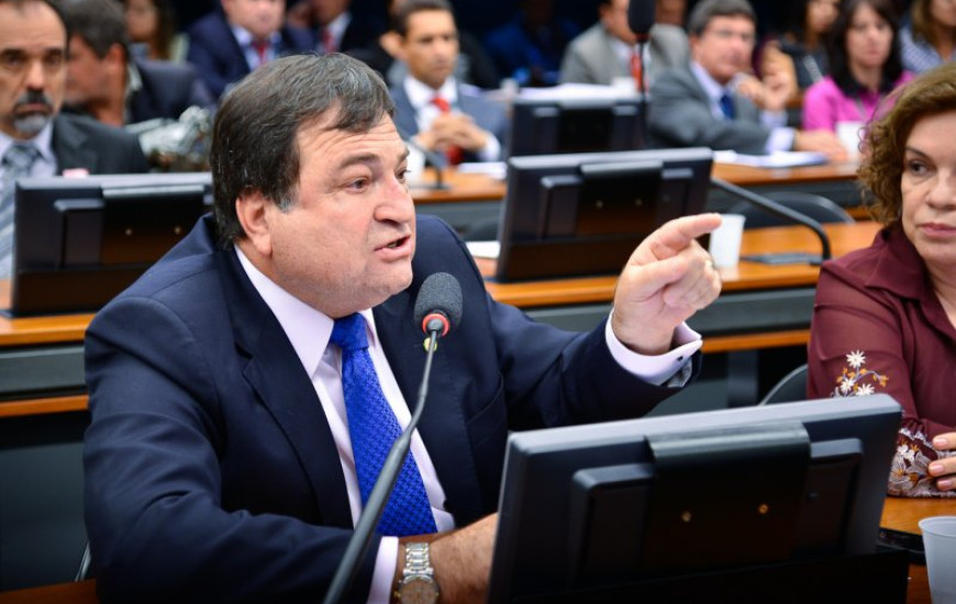 Halum debate sobre trabalho infantil