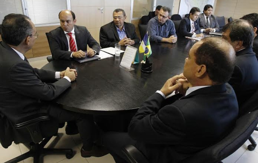 Reunião com ministro aconteceu esta manhã
