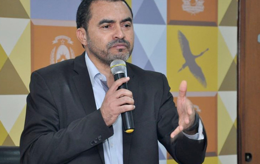 Vice-governador, Wanderlei Barbosa.