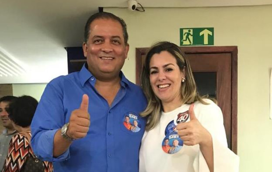 Cinthia e Eduardo em encontro na prefeitura de Palmas